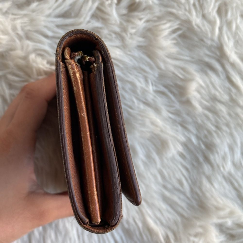 LOUIS VUITTON Monogram Bifold Snap Wallet - Picture 4 of 12